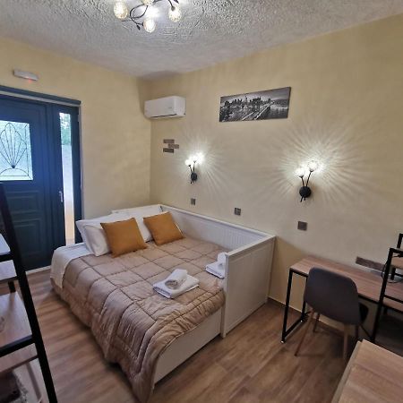 Serafi Cozy Rooms Арханґелос Екстер'єр фото