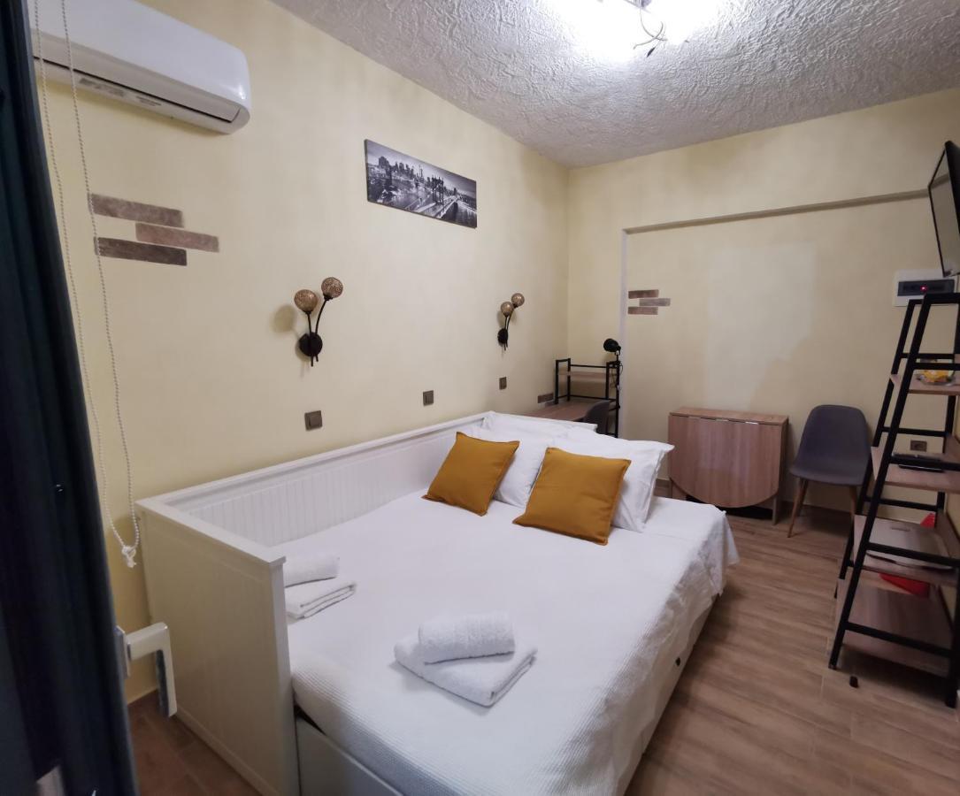 Serafi Cozy Rooms Арханґелос Екстер'єр фото